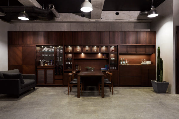 THE WALL Classic storage / dining / kitchen