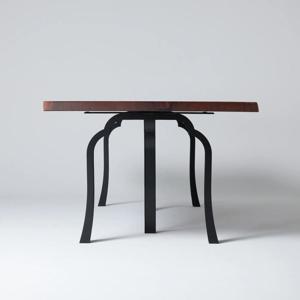 table KATOUMADO